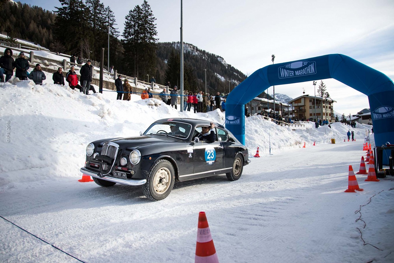 Sala-Cioffi su Lancia Aprilia del 1937 vincono il Trofeo Eberhard sul lago ghiacciato