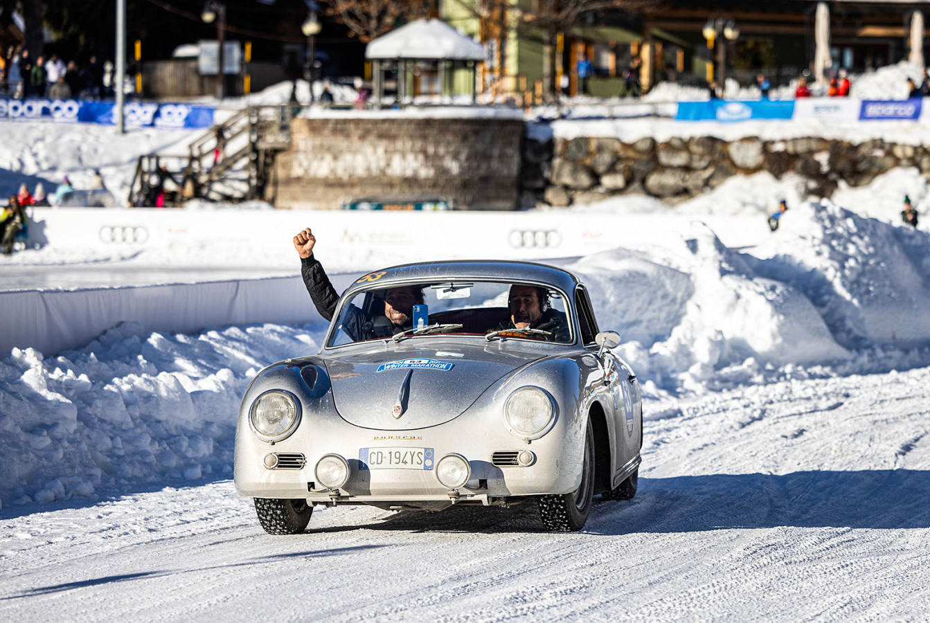 A Barcella-Ghidotti su Fiat 508 C del 1938 il Trofeo Veriwatch sul lago ghiacciato